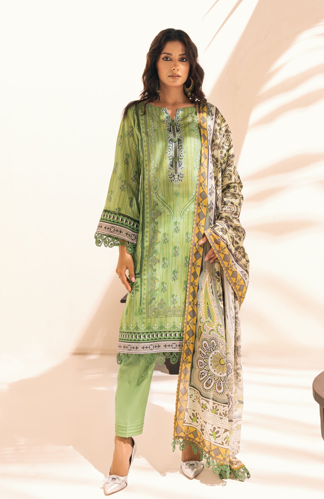 pakistani suits for women