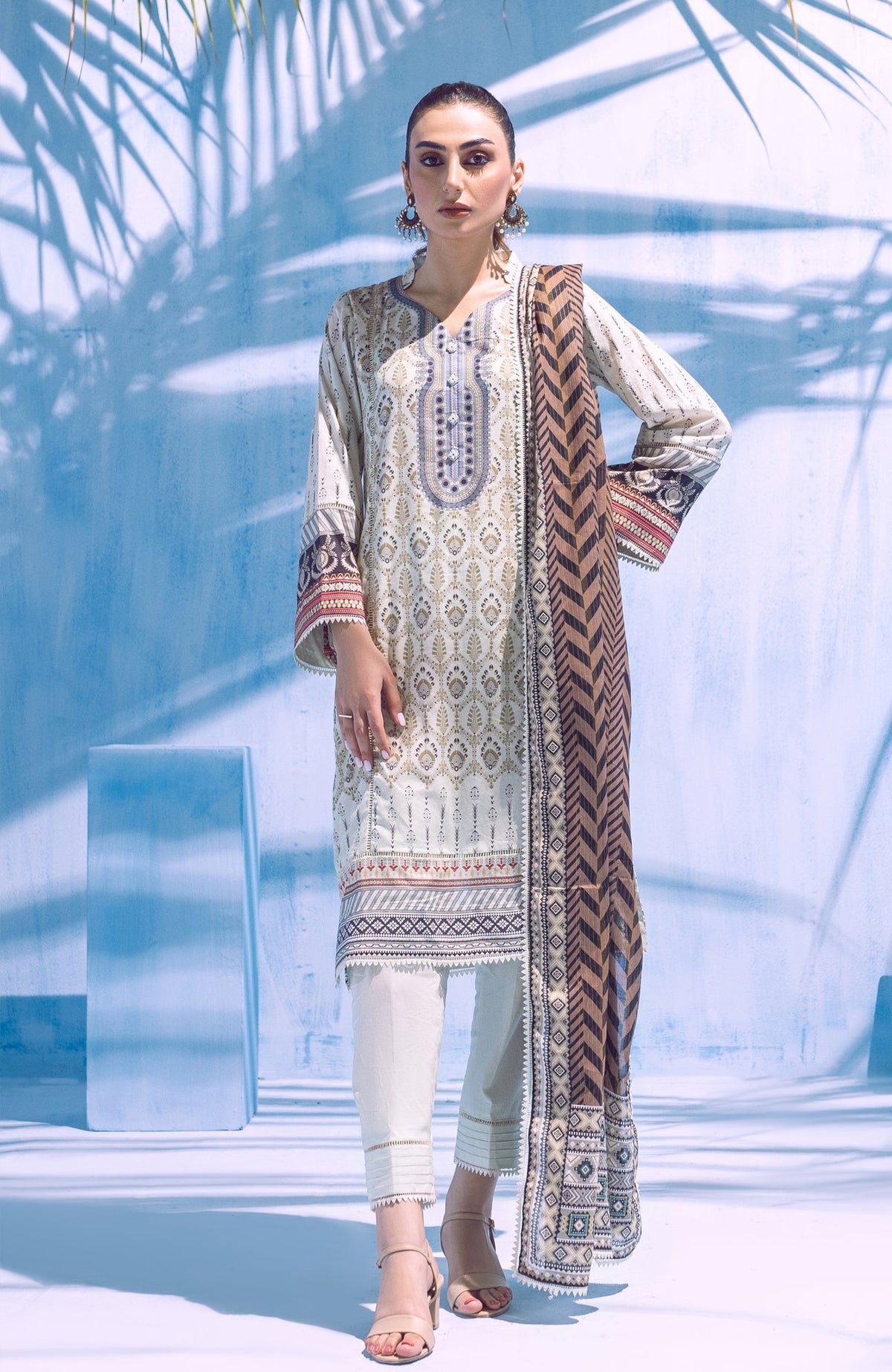 pakistani salwar suit