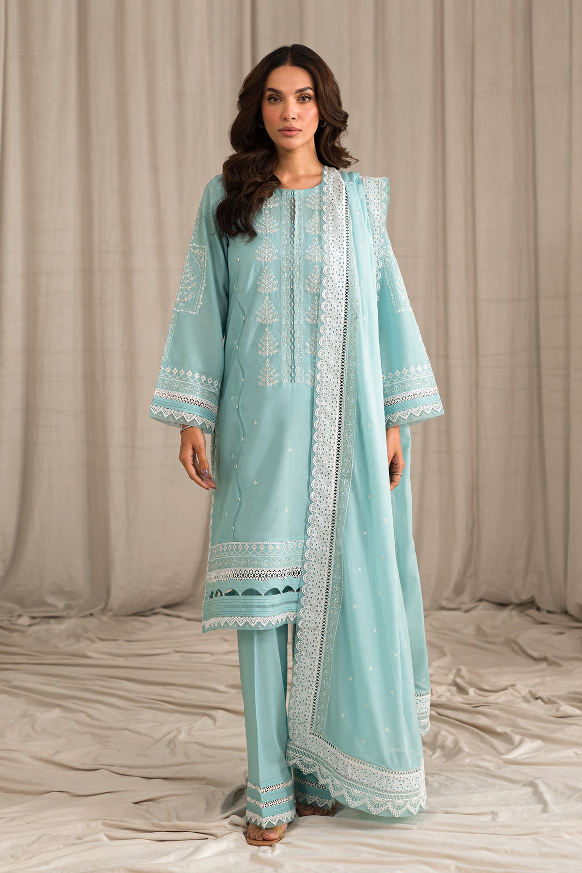 pakistani kurta set for women