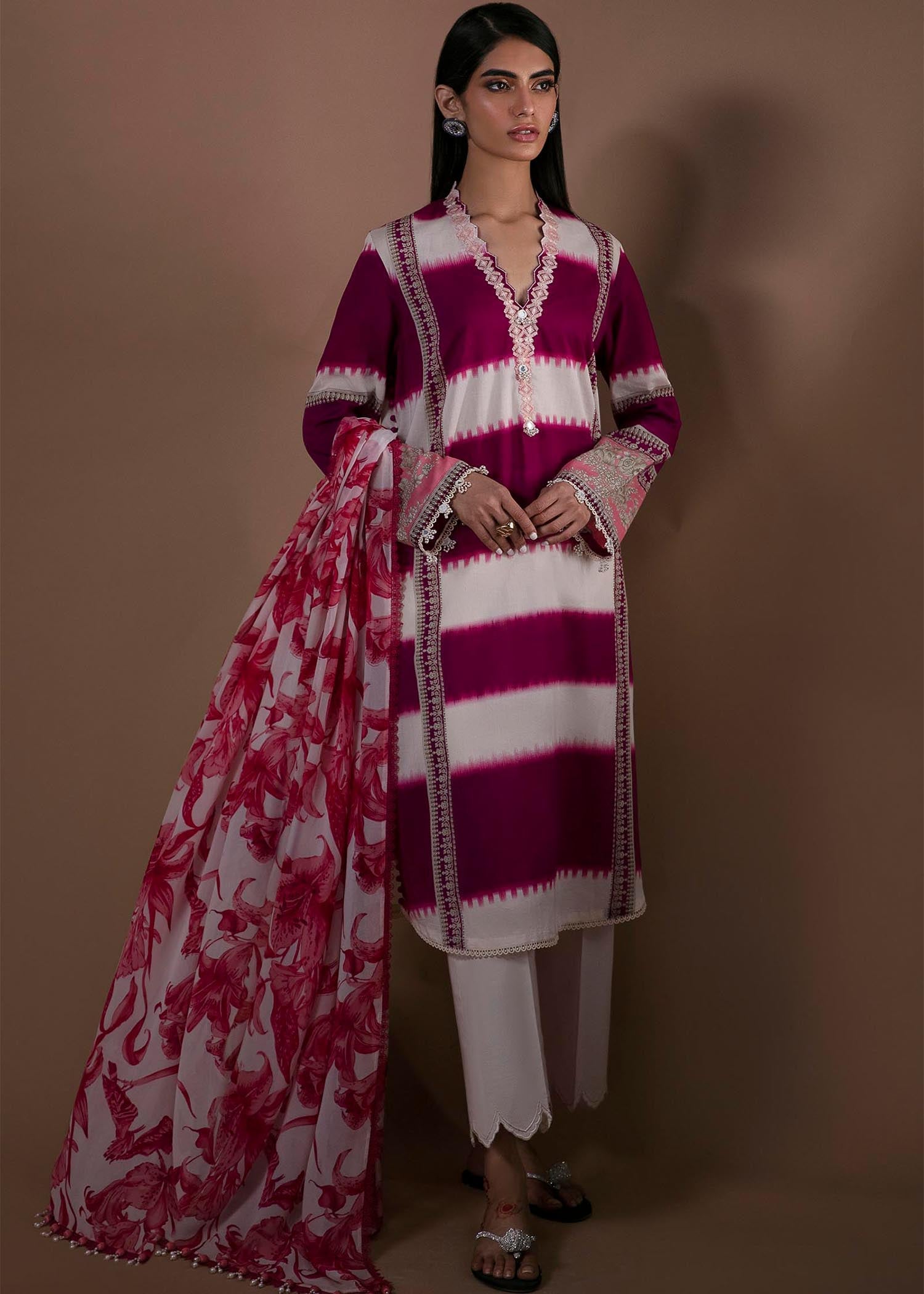 pakistani kurta women