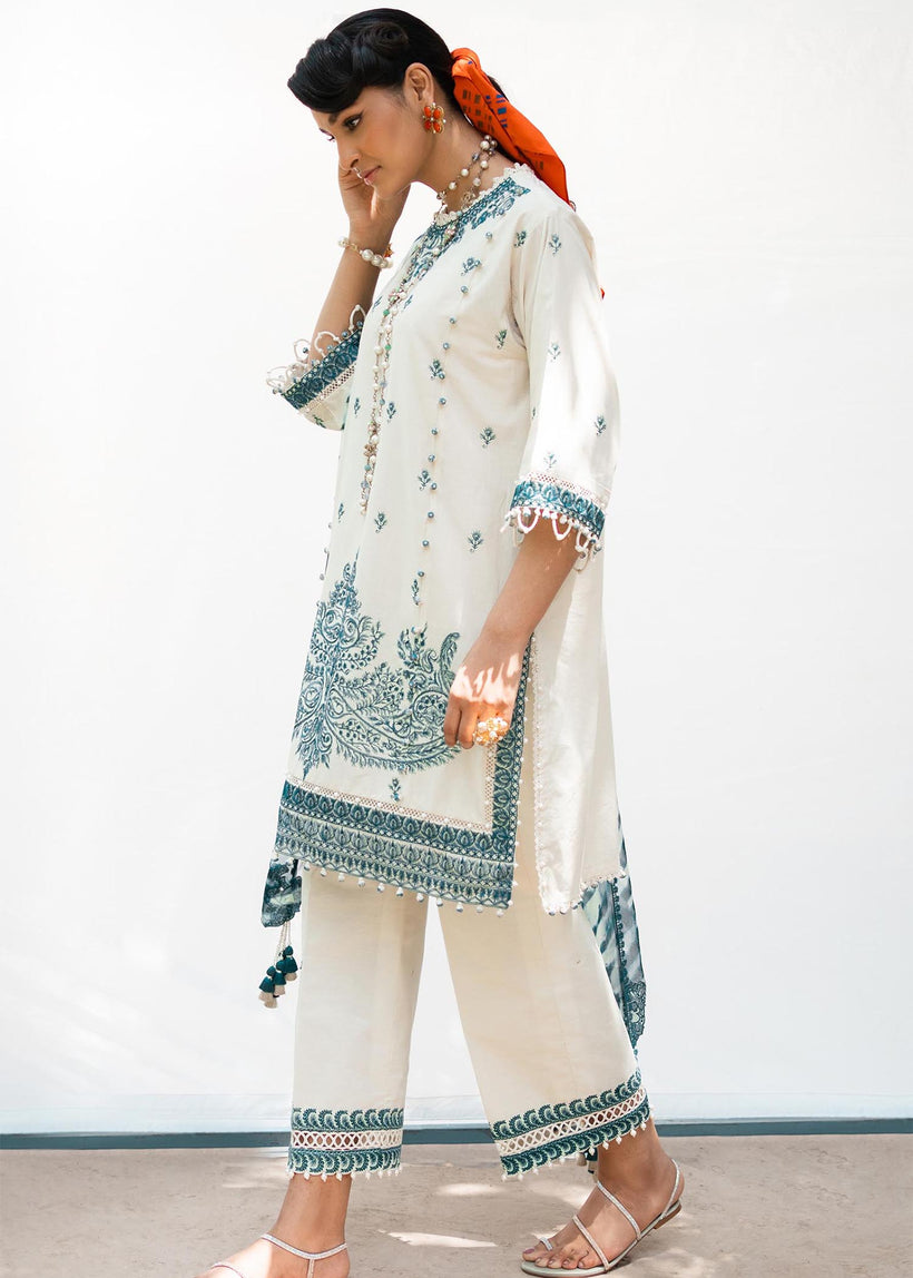 pakistani kurta women