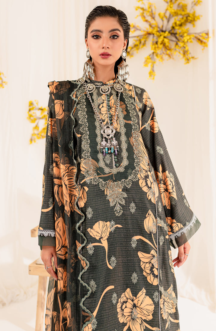 pakistani embroidered suits