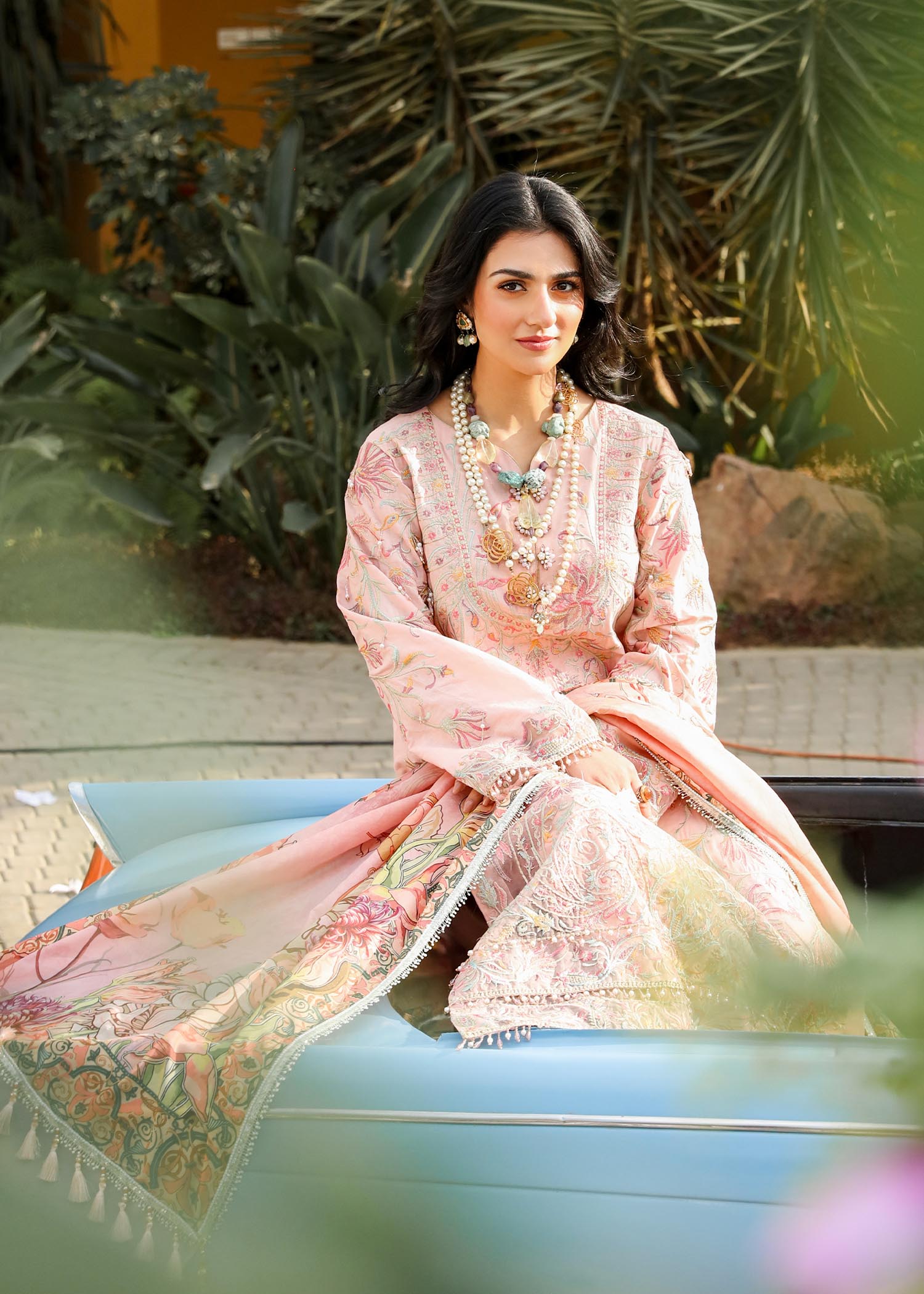 Nilofer Shahid | ROSE’ | Summer Festive Lawn