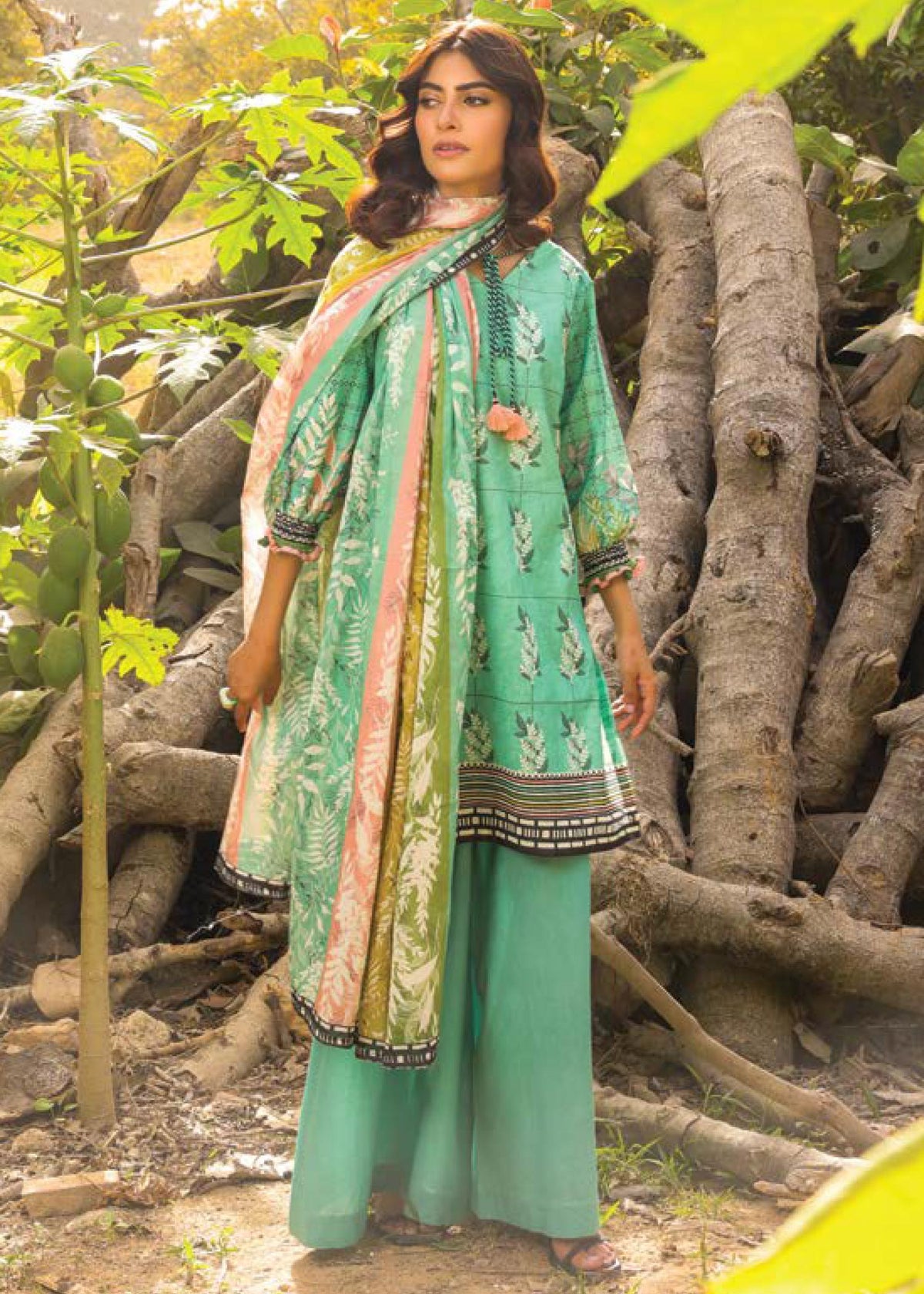 Sahar | SSL-V1-23-05 | Summer Lawn