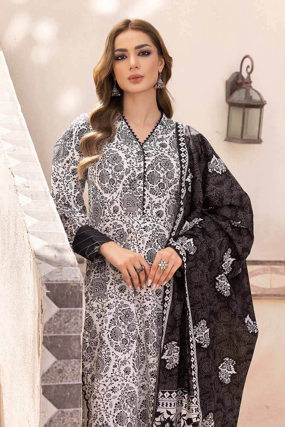 pakistani velvet suits